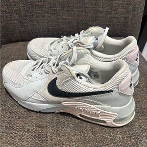 Nike Women's Sneakers - White, Black, and Pink